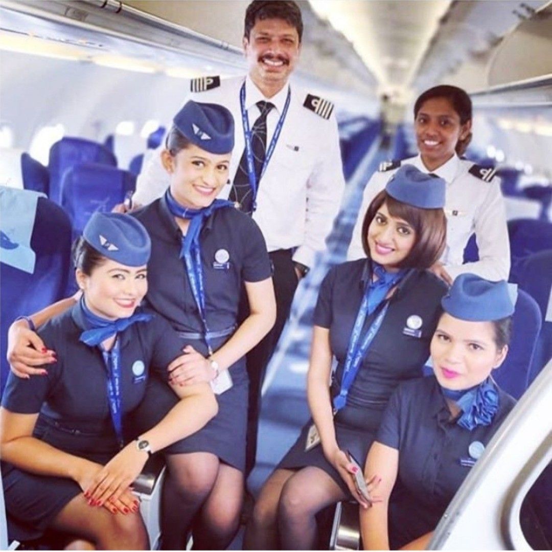 Cabin crew म्हणजे काय असते? Cabin crew Job Information in Marathi तयारी स्पर्धा परीक्षेची